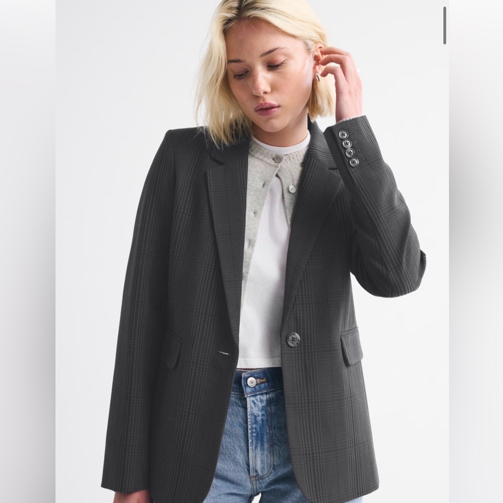 NWT Abercrombie Blazer & Pant Set